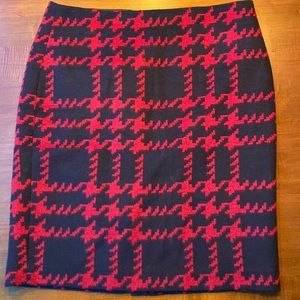 Talbots wool pencil skirt, black and red patterned, size 16